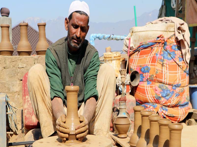 Potter Sidiq chose to make Kashmiri musical instrument Tumbaknari to earn a livelihood