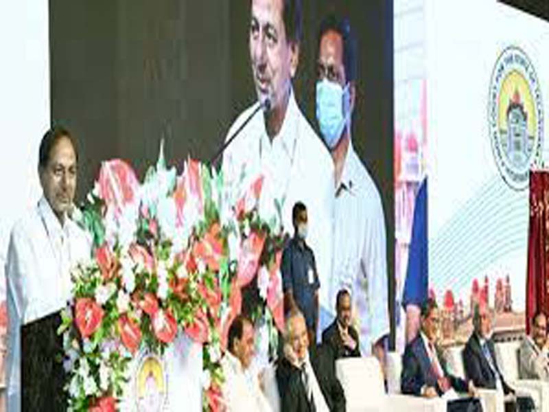 Telangana attaining new heights : CM