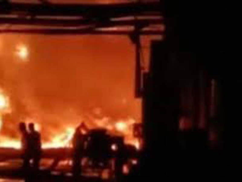 6 killed in fire at chemical factory in AP