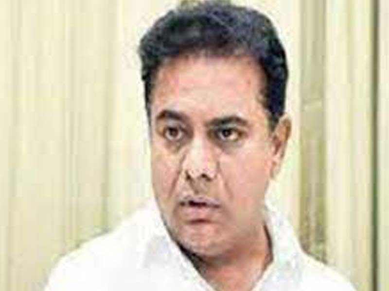 KTR demands an apology from Sanjay to the Palamuru people