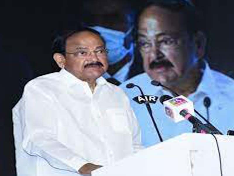 VP calls upon filmmakers to produce meaningful cinema