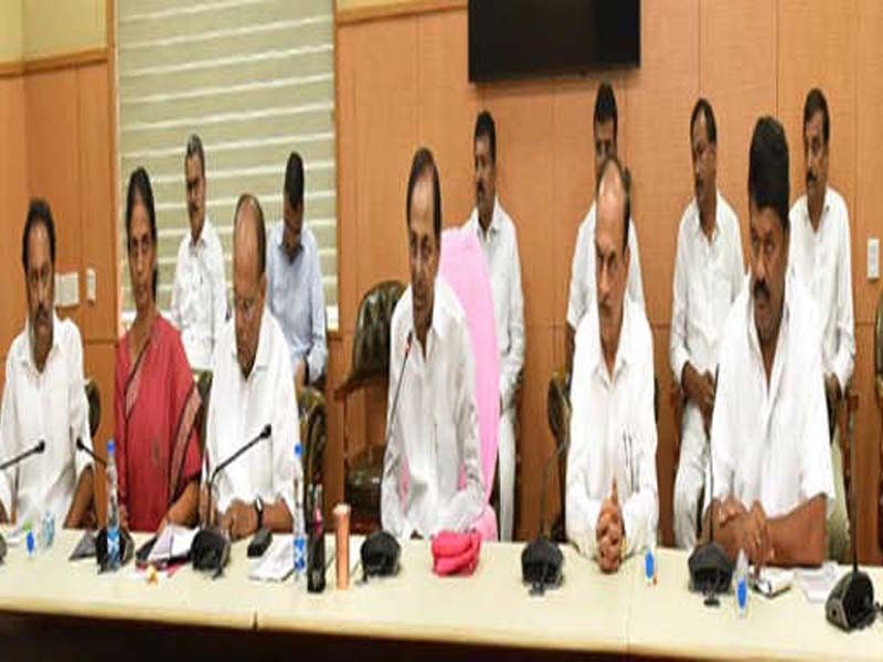 Heavy Rains : Telangana CM declares 3-day holiday for all educational institutions