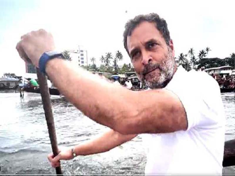 Make ‘Bharat Jodo Yatra’ a grand success in the Telugu States: Uttam to Cong workers