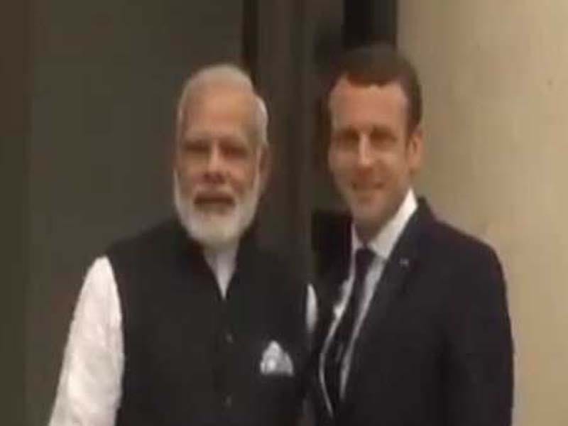 Macron hails Modi’s anti-war stand before Putin