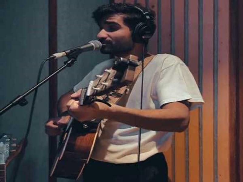 Thousands of admirers in Kolkata were spellbound by Prateek Kuhad’s entrancing performance.