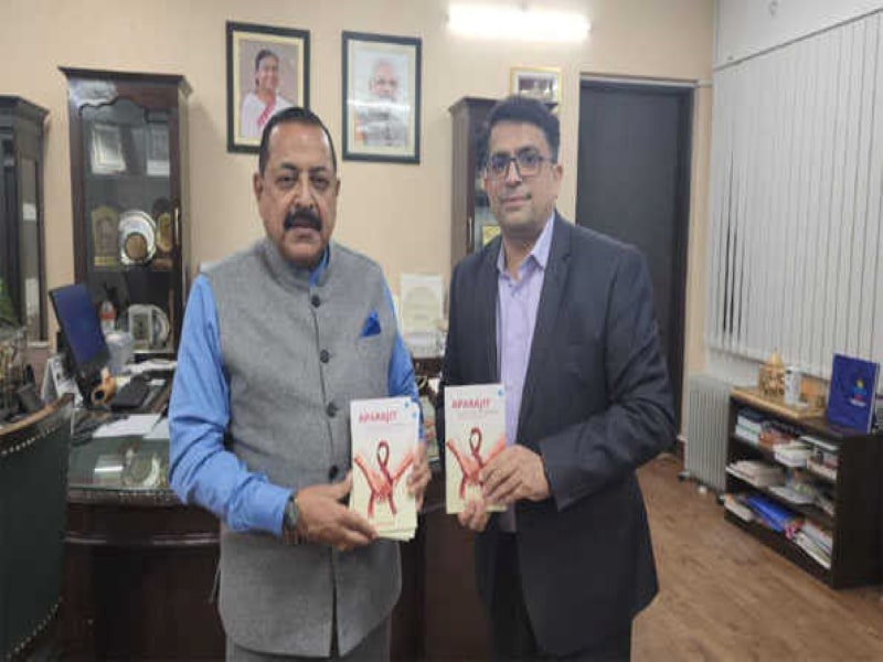 J&K oncologist Jitendra Singh publishes a book on cancer survival