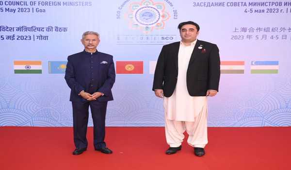 EAM uses namaste diplomacy to welcome SCO FMs.