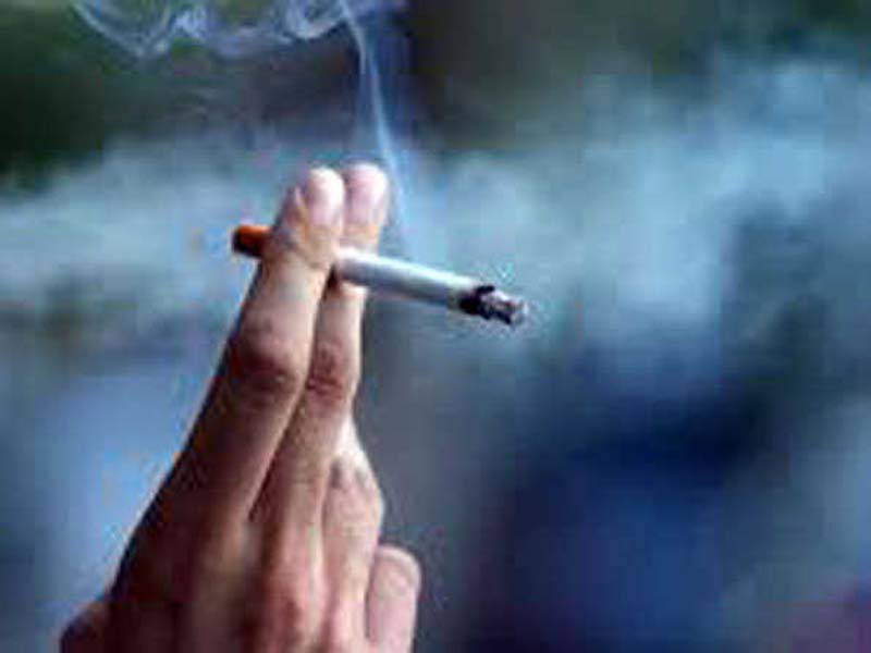 According to Dr. Purohit, smoking raises the likelihood of male infertility by 30%.