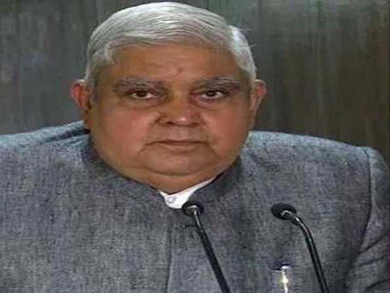 VP welcomes Gujarat and Maharashtra residents on Statehood Day