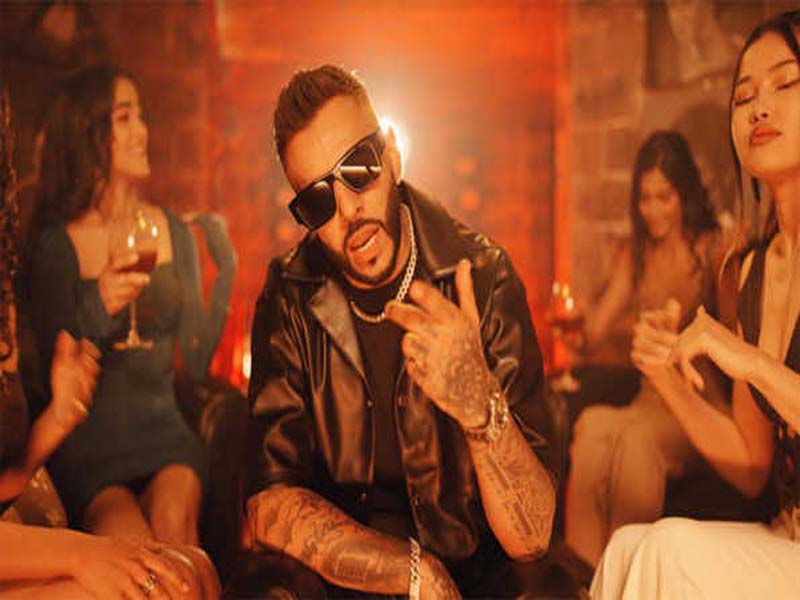 ‘Mere Ban Ja’ sees Juggy D team up once more with Jay Sean and Rishi Rich.
