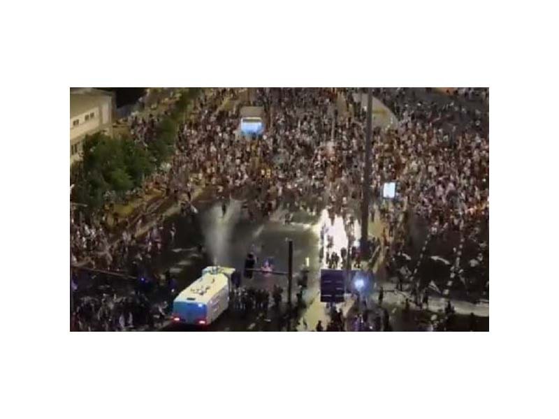 During Tel Aviv protests, at least 18 individuals were detained and 10 officers were hurt.