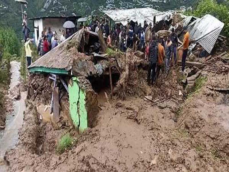 Kharge laments the deaths brought on by North India’s incessant rains.