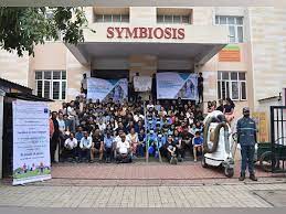 Symbiosis students, staff participate in Swachhata Hi Seva campaign