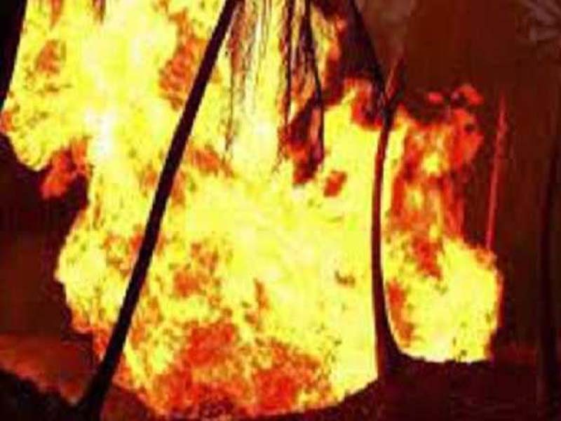 11 killed, 5 injured in Cracker factory blaze in TN