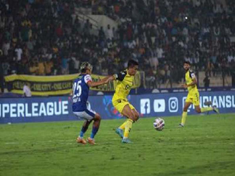 In the ISL, Hyderabad FC and Bengaluru FC trade points.