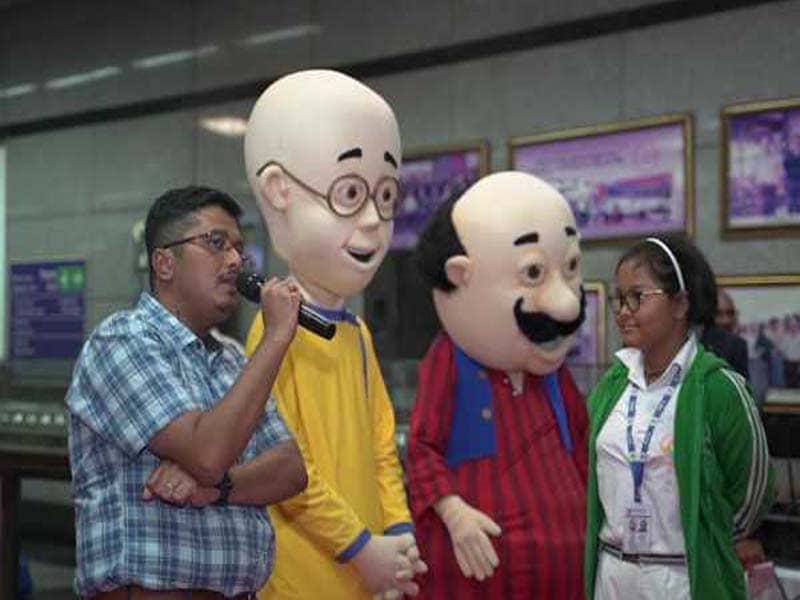 Children and the Nicktoons Motu and Patlu gather to celebrate Children’s Day.