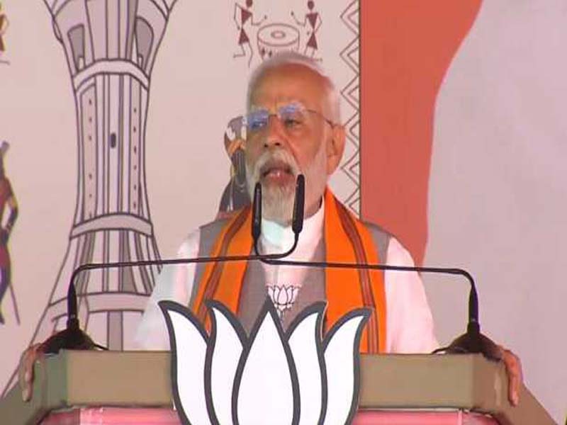 PM Modi announces a five-year extension of the free ration scheme.