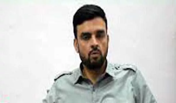 Hyderabad police file complaints for MCC violations against the leader of AIMIM and the MBT candidate.