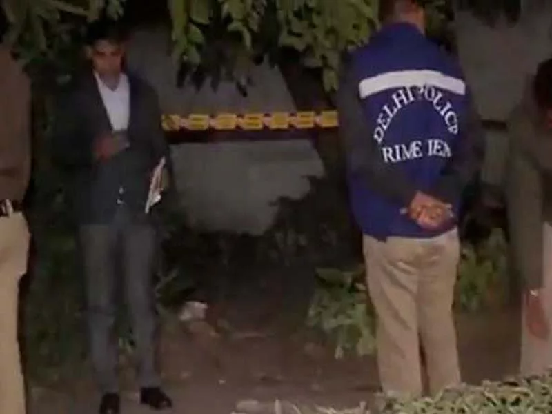 A call regarding a blast near the Israel embassy is received by Delhi Police.