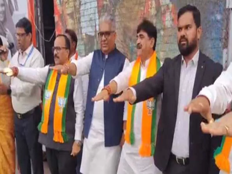 “Vikasit Bharat Sankalp Yatra” informs the public about government initiatives: minister
