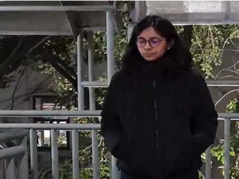 DCW notifies PWD officials about the absence of “streetlights” at bus stops and on roadways.