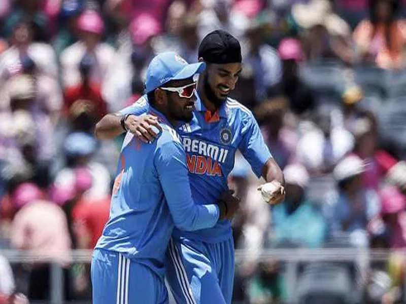 India defeats SA 1-0 in the ODI series thanks to pacers Arshdeep and Avesh.