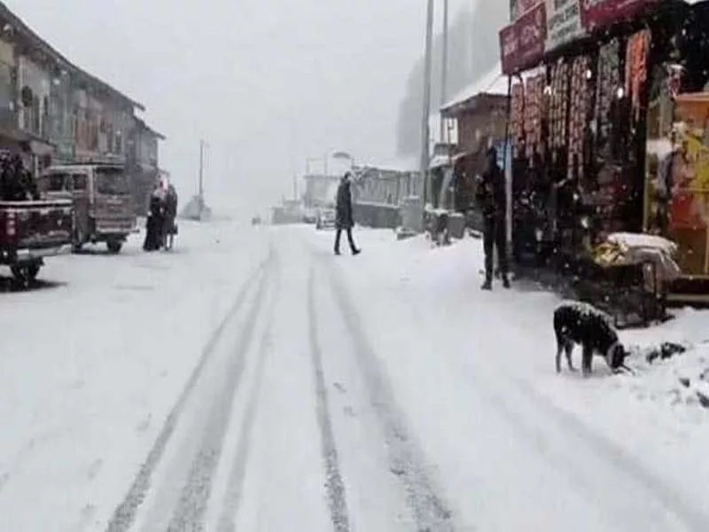 Kashmir is gripped by freezing cold as the mercury drops.