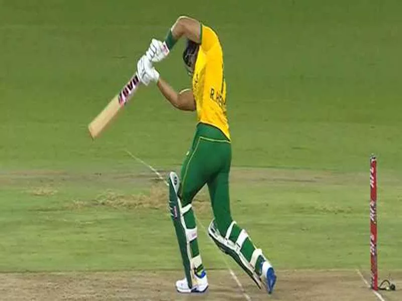 T20I series: SA leads 1-0 thanks to Hendricks and Markram