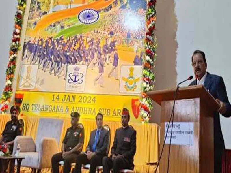 Veterans Day ceremonies honor Veer Naris