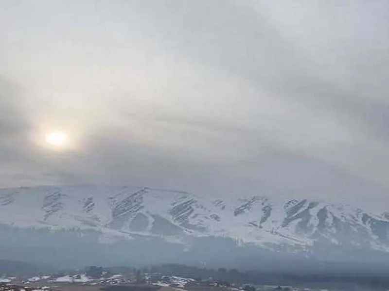 Light snowfall in Gurez, J&K, but Kashmir’s lowest temperature climbs