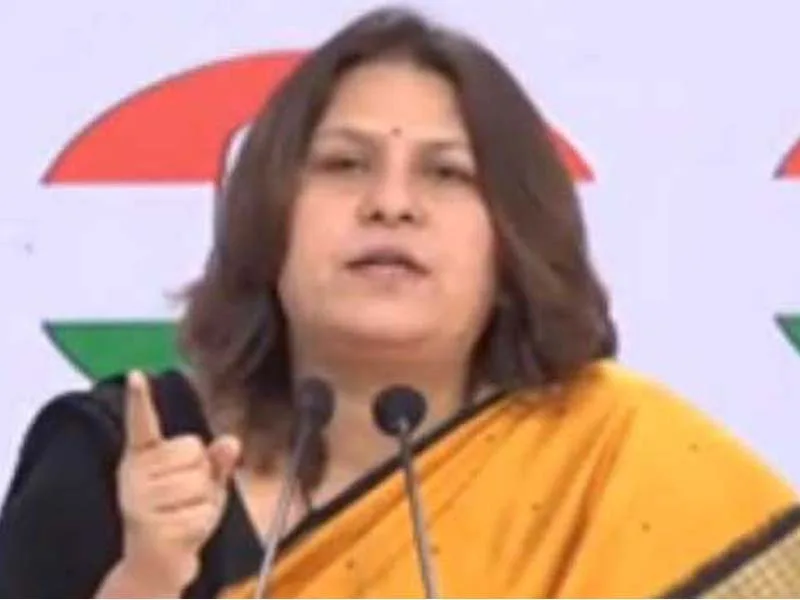 Cong questions government, “If poverty has decreased, then why are 80 crore people receiving free rations?”
