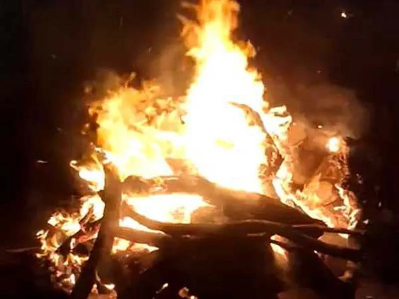 In Telangana, bright Bhogi celebrations take place on the eve of Makar Sankranti.