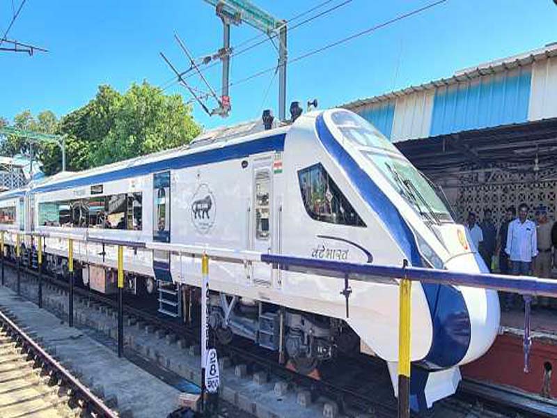 Vande Bharat Express surpasses 100% patronage in SCR, demonstrating its tremendous success.