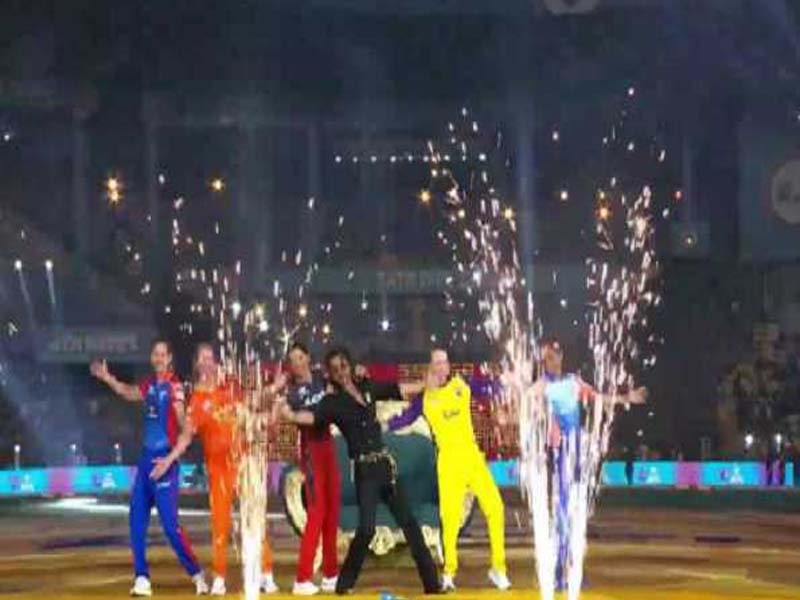 SRK-led Bollywood stars captivate spectators during the 2024 WorldPL opening ceremony.