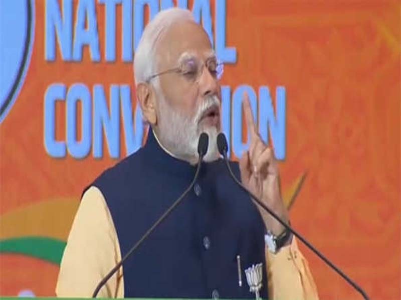 For a resounding victory, the PM exhorts BJP activists to contact every voter in the upcoming 100 days.