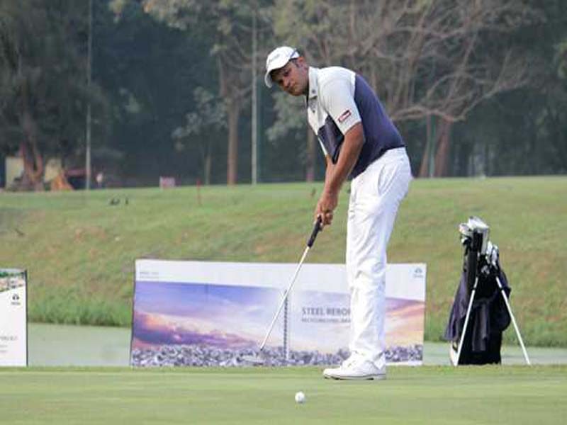 Pre-Qualifying III’s initial round is won by Aditya Bhandarkar.