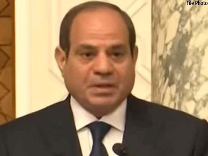 The president of Egypt advocates for a two-state solution to the Palestinian conflict.