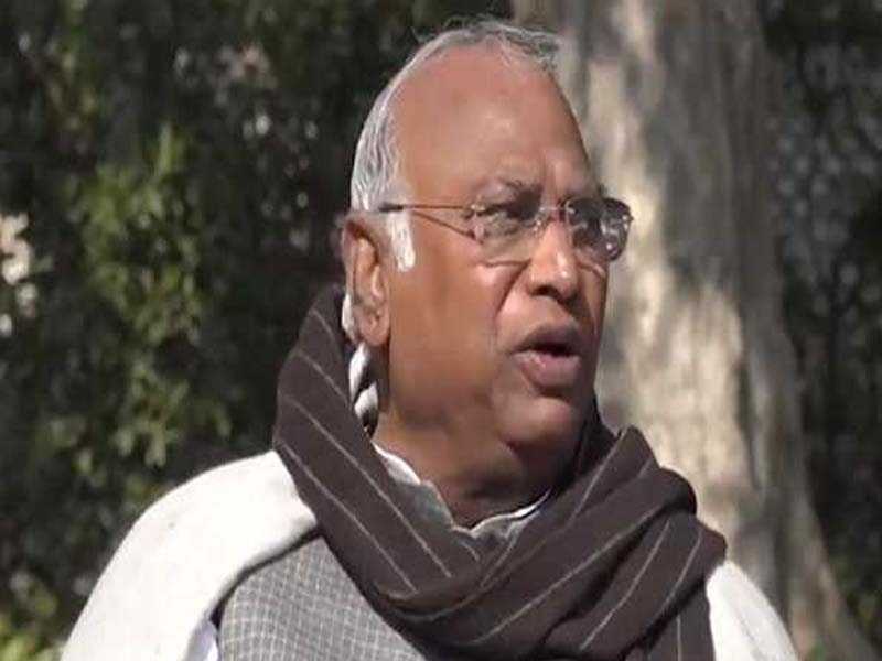 Kharge greets M S Swaminathan, Charan Singh, and Narasimha Rao as Bharat Ratna.