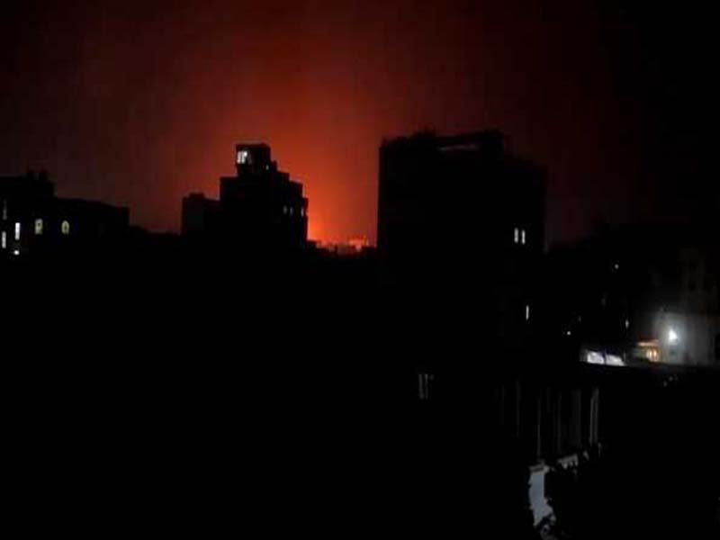 The Houthi faction in Yemen claims to have attacked US warships and oil tankers.