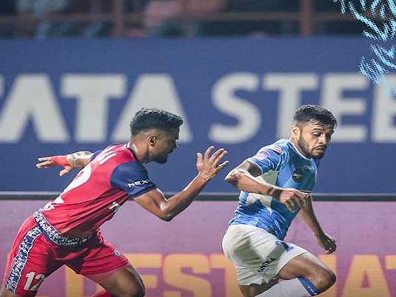 In the ISL, Jamshedpur FC defeats East Bengal FC 2-1.