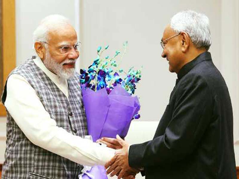 Nitish declares following his meeting with PM that there will be no more “U” turns.