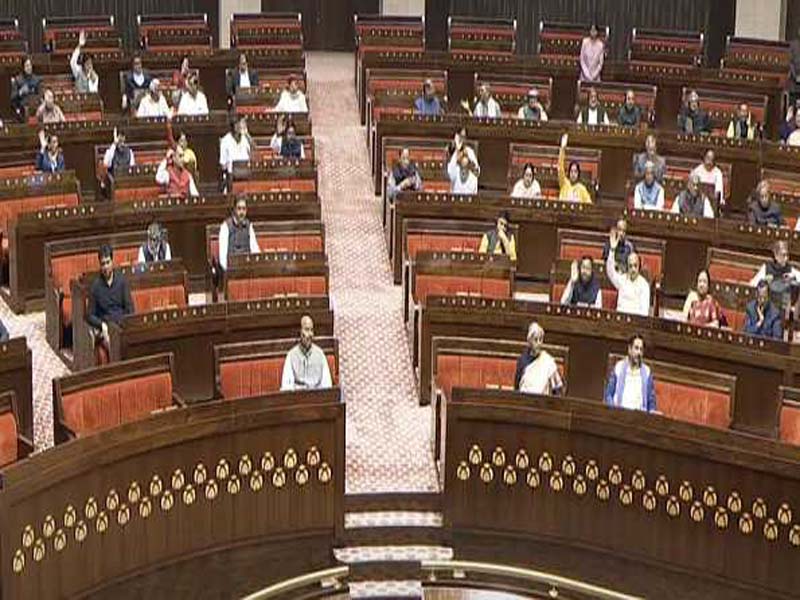 Following debate, the parliament approves the finance and appropriations legislation.