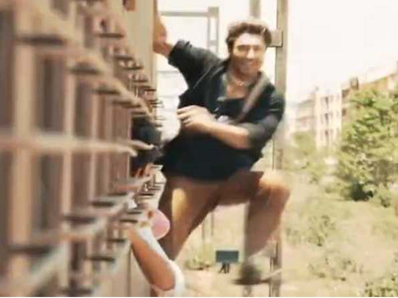Kolkata is graced by Vidyut Jammwal for Crakk: Jeetegaa toh Jiyegaa promotion