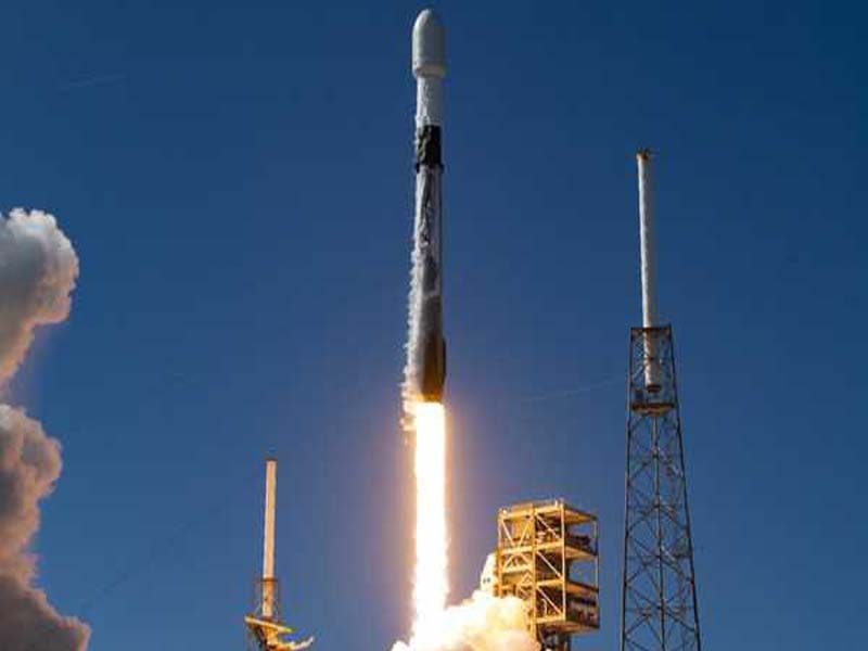 A fresh supply mission to the space station is launched by SpaceX.