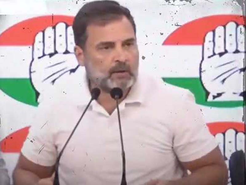 Cong account freezing equates to Indian democracy freezing: Gandhi Rahul