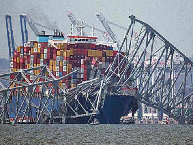 US retailers are rerouting their supply lines after a major bridge disaster.