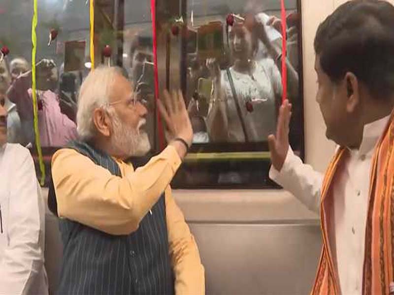 India’s first underwater Metro Rly project is unveiled by PM Modi.
