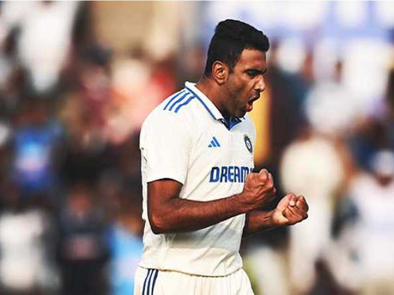 Ponting commends Ashwin prior to the 100th Test