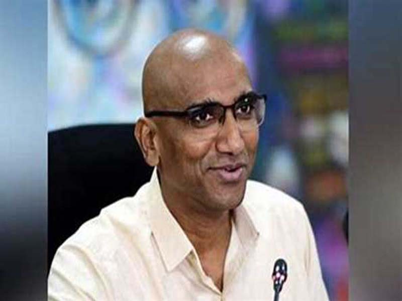 RS Praveen Kumar steps down as Telangana’s BSP leader.