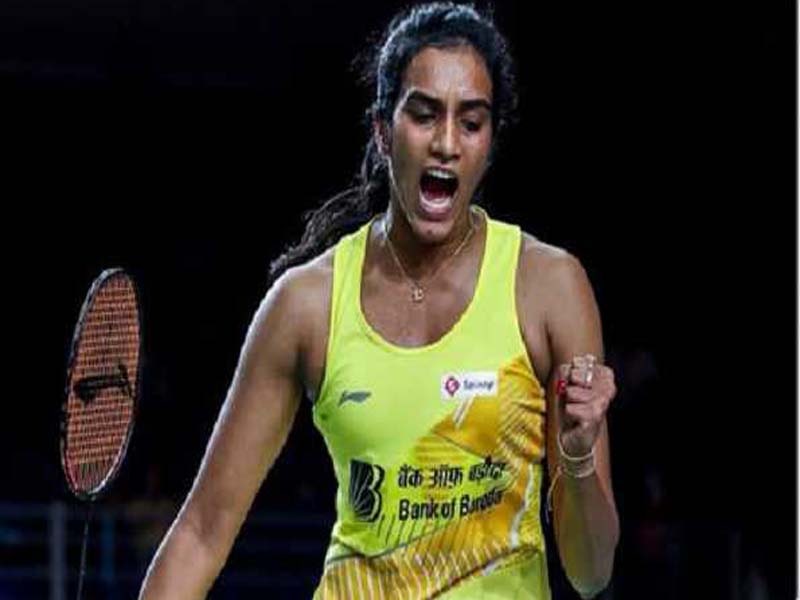 Srikanth eliminated, Sindhu advances to the French Open quarterfinals
